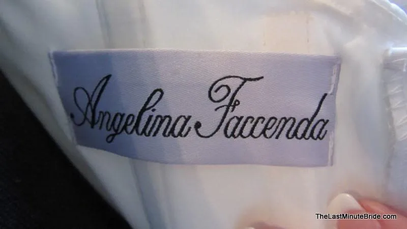 Angelina Faccenda 1247