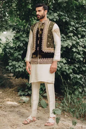 black and mehndi colour waistcoat