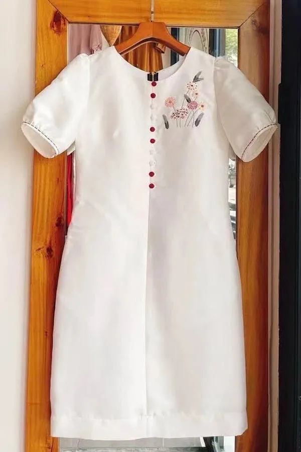 Flattering Women's Dresses