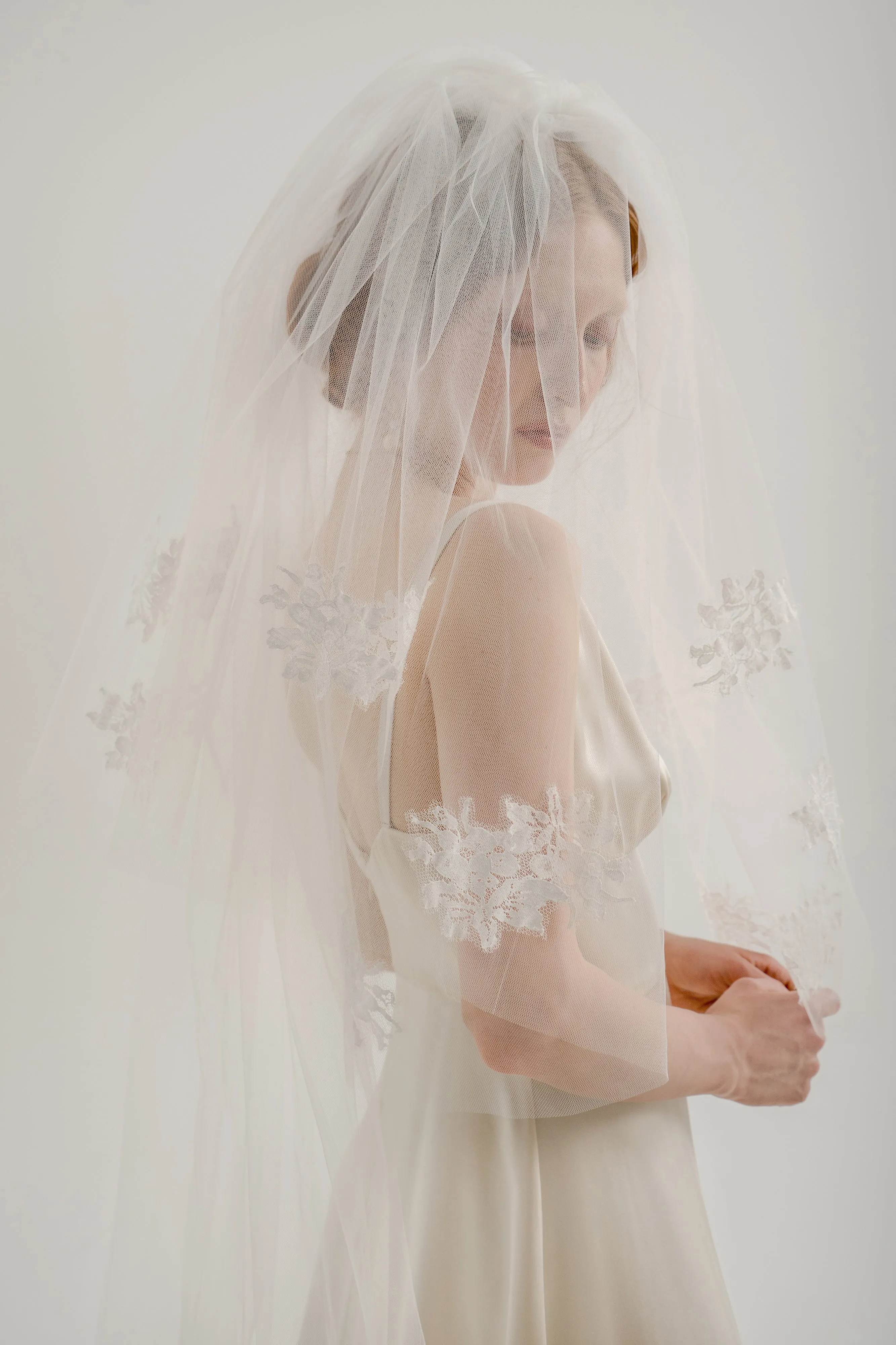 Jina Two-Tier Veil with Embroidery