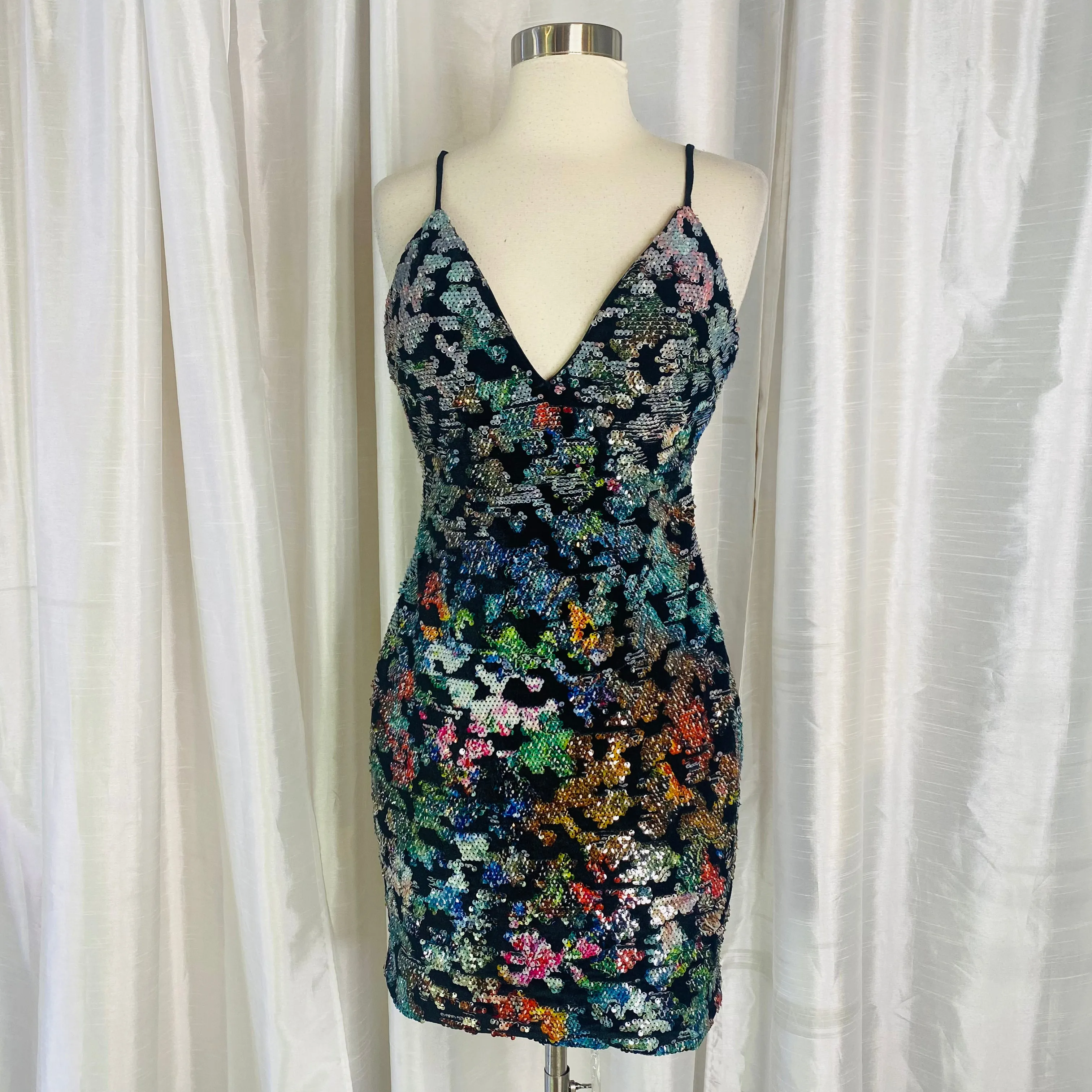 JOVANI 63472 Black & Multi-Color Spaghetti Strap Sequin Short Dress Size 4