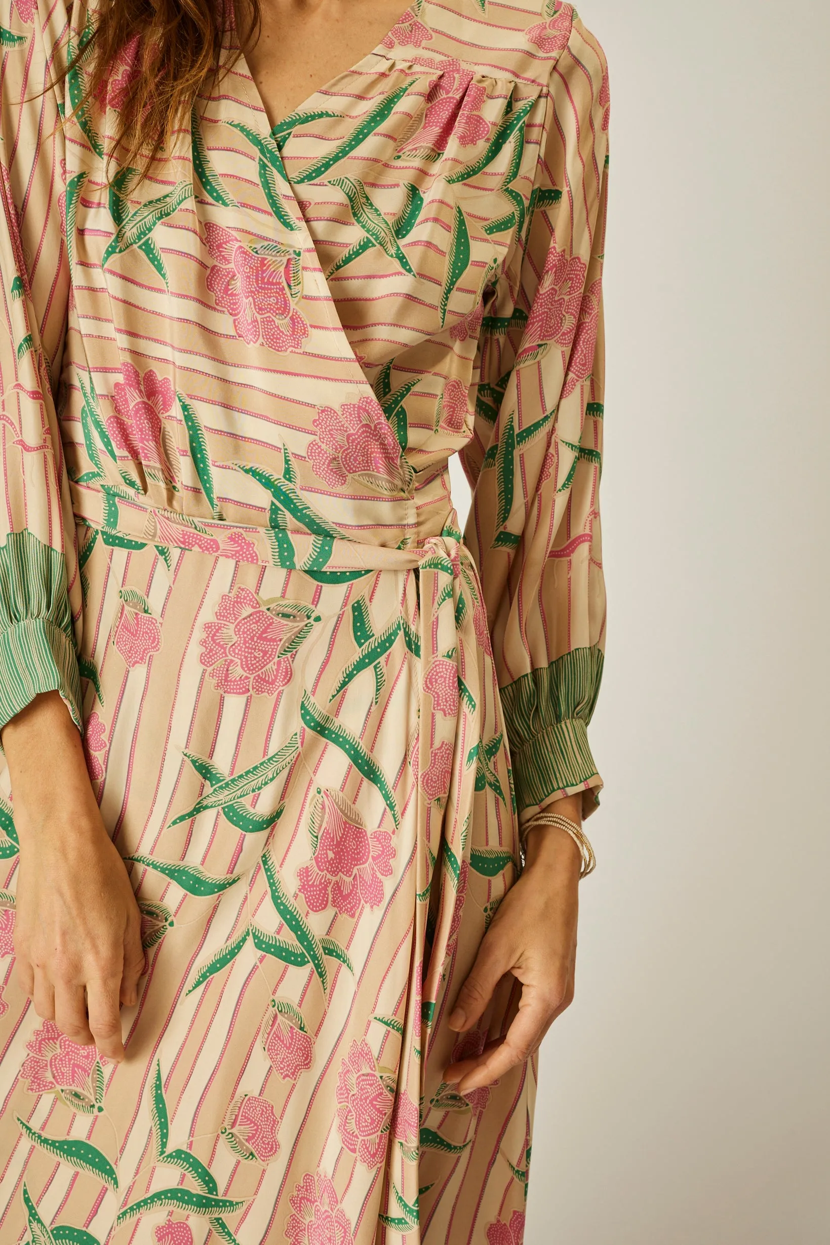 KATE LONG SLEEVE MAXI