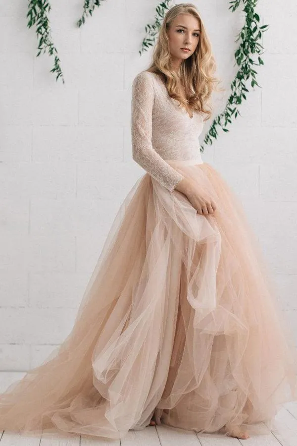 Lace Long Sleeve Champagne Wedding Dress Sexy V-Neck Rustic Wedding Dress Bridal Gown CA045