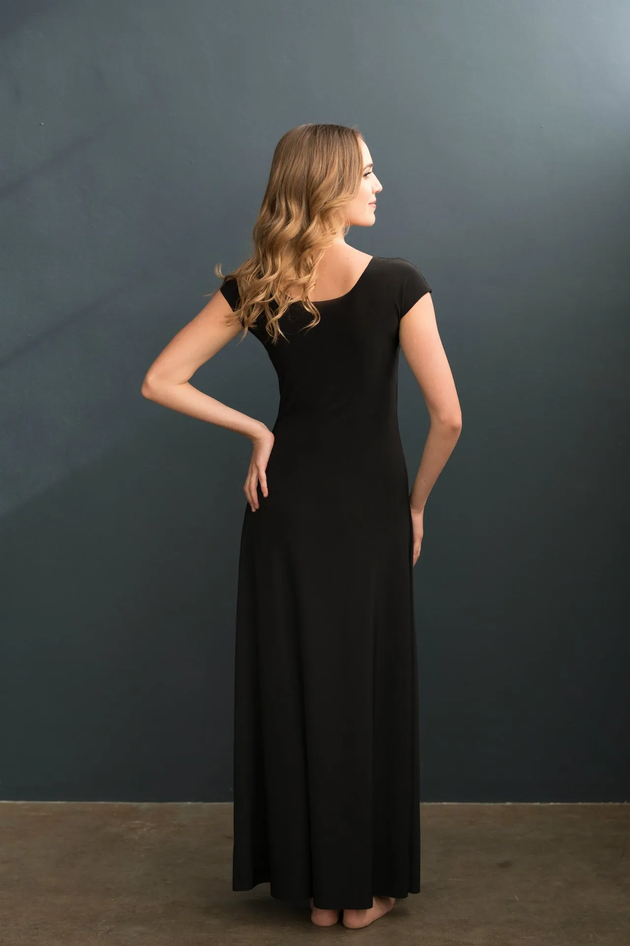 Lizzy Slip Cap Sleeve V-Neck Maxi Slip - MATERNITY