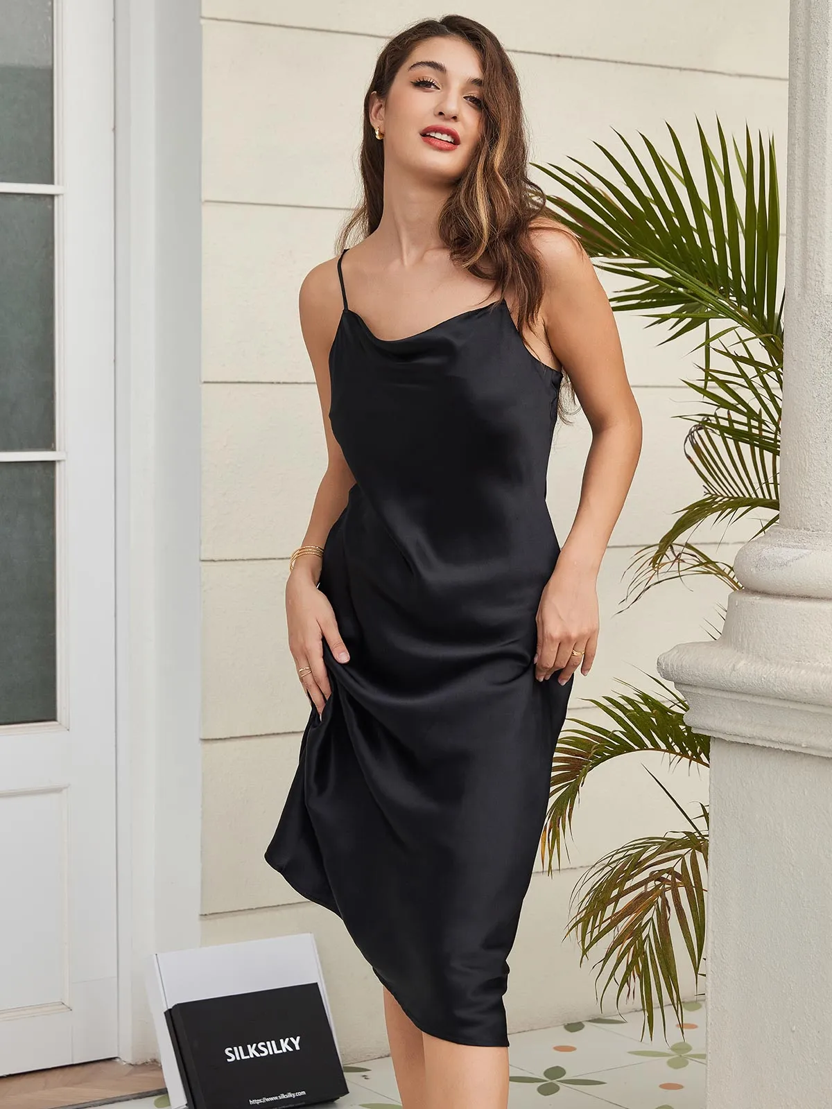 Moerbei Zijde Cowl Neck Strap Maxi Lang Jurkes