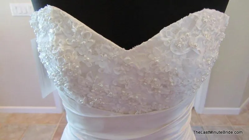 Paloma Blanca 4306