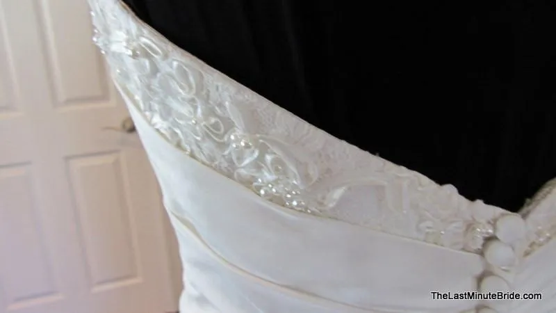 Paloma Blanca 4306