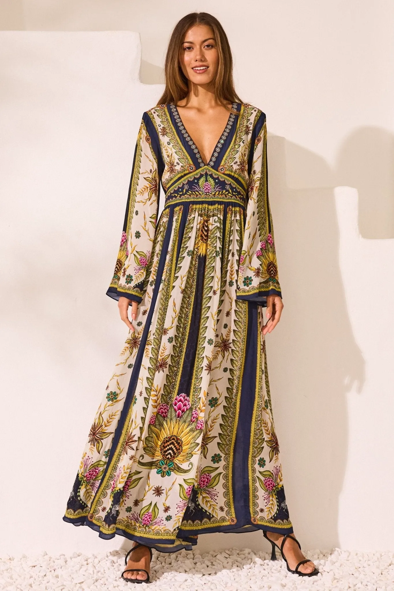 Princess Of Savannah Maxi w Flare Sleeves