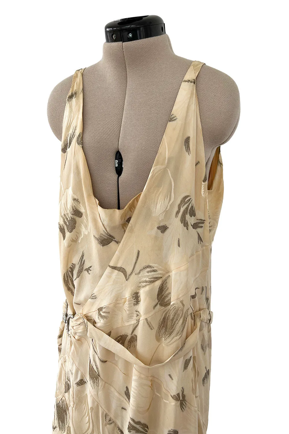 Rare & Beautiful 1920s E. L. Mayer Pale Gold Silk Flapper Dress w Lame & Rhinestone Detailing