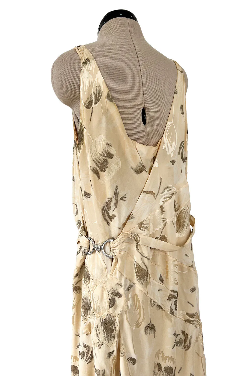 Rare & Beautiful 1920s E. L. Mayer Pale Gold Silk Flapper Dress w Lame & Rhinestone Detailing