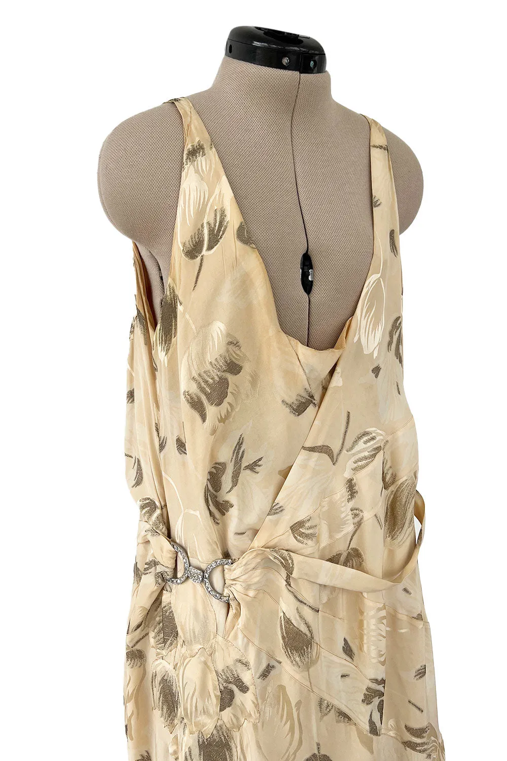 Rare & Beautiful 1920s E. L. Mayer Pale Gold Silk Flapper Dress w Lame & Rhinestone Detailing