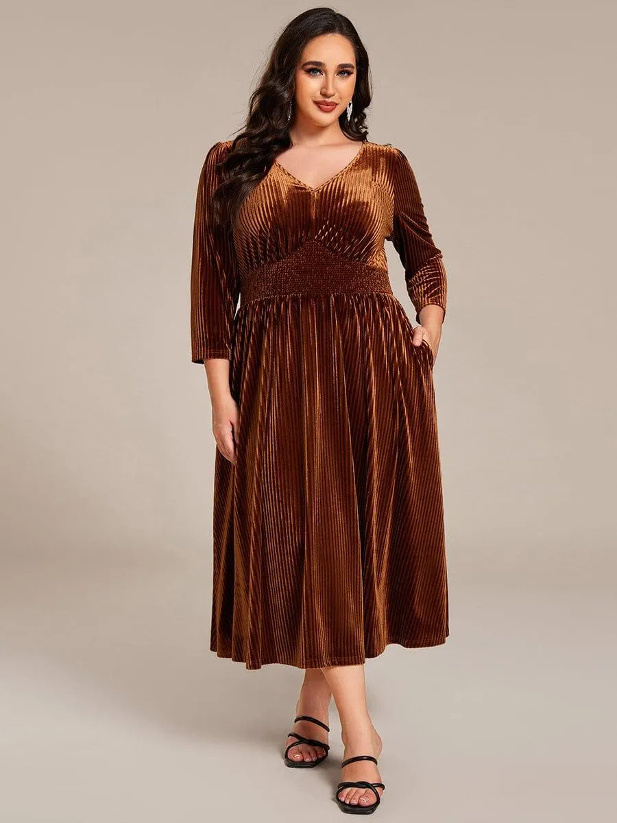 Robe d'invitée de mariage en velours plissé extensible grande taille