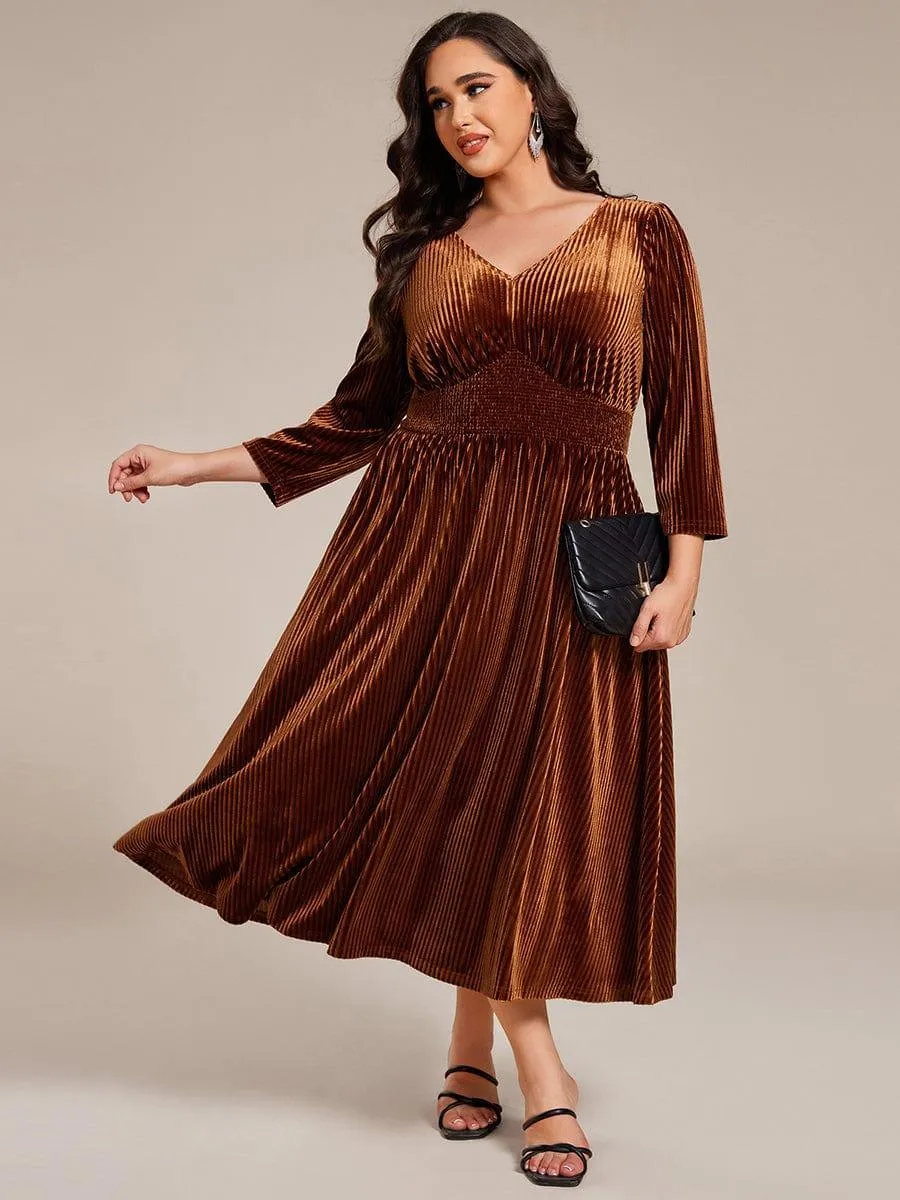Robe d'invitée de mariage en velours plissé extensible grande taille