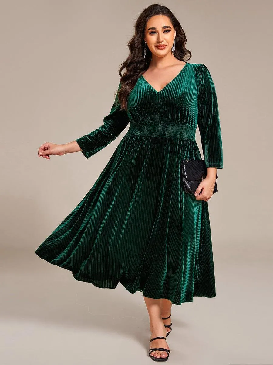 Robe d'invitée de mariage en velours plissé extensible grande taille
