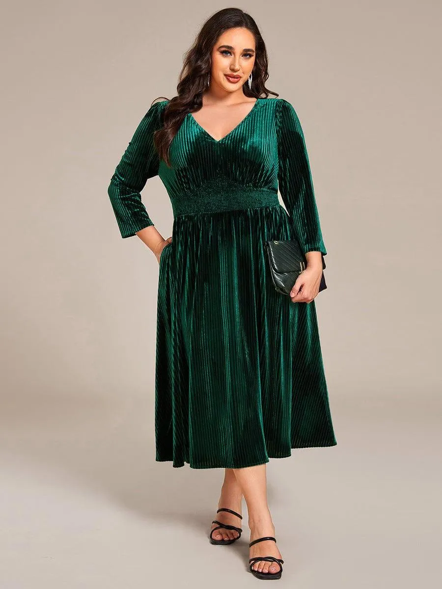 Robe d'invitée de mariage en velours plissé extensible grande taille