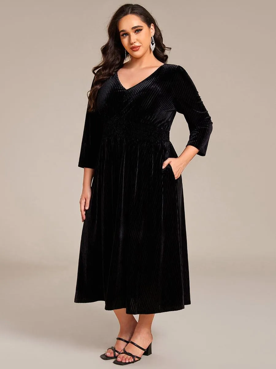 Robe d'invitée de mariage en velours plissé extensible grande taille