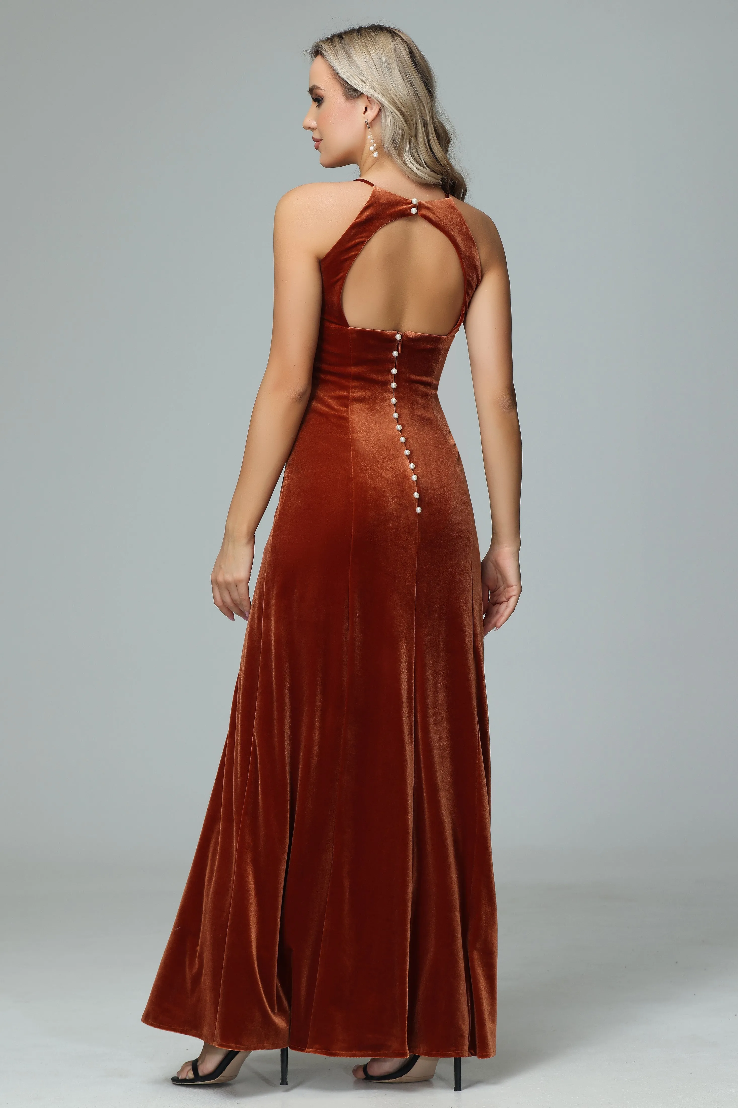 Simple Halter Sleeveless Velvet Wedding Party Dresses