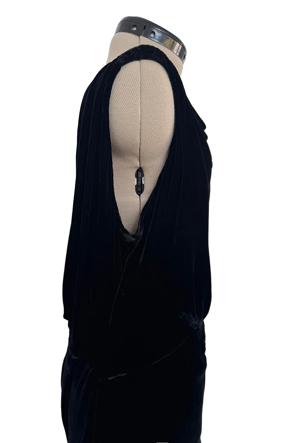 Unlabeled 1940s Black Bias Cut Silk Velvet Dress w Low Plunging Back