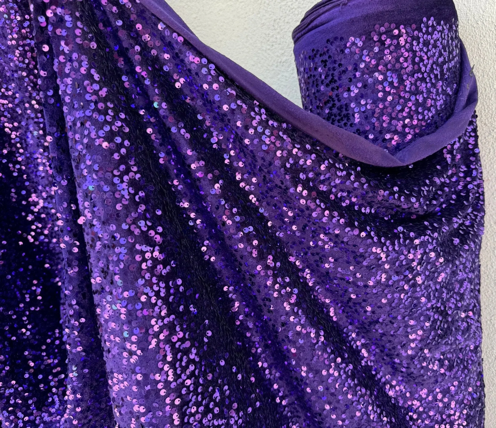 Violet Sequins on Stretch Velvet Fabric, Luxury Violet Sequined Fabric by the yard for Dresses Gowns, Bows, Dance Wear, 2 Way Stretch Velvet