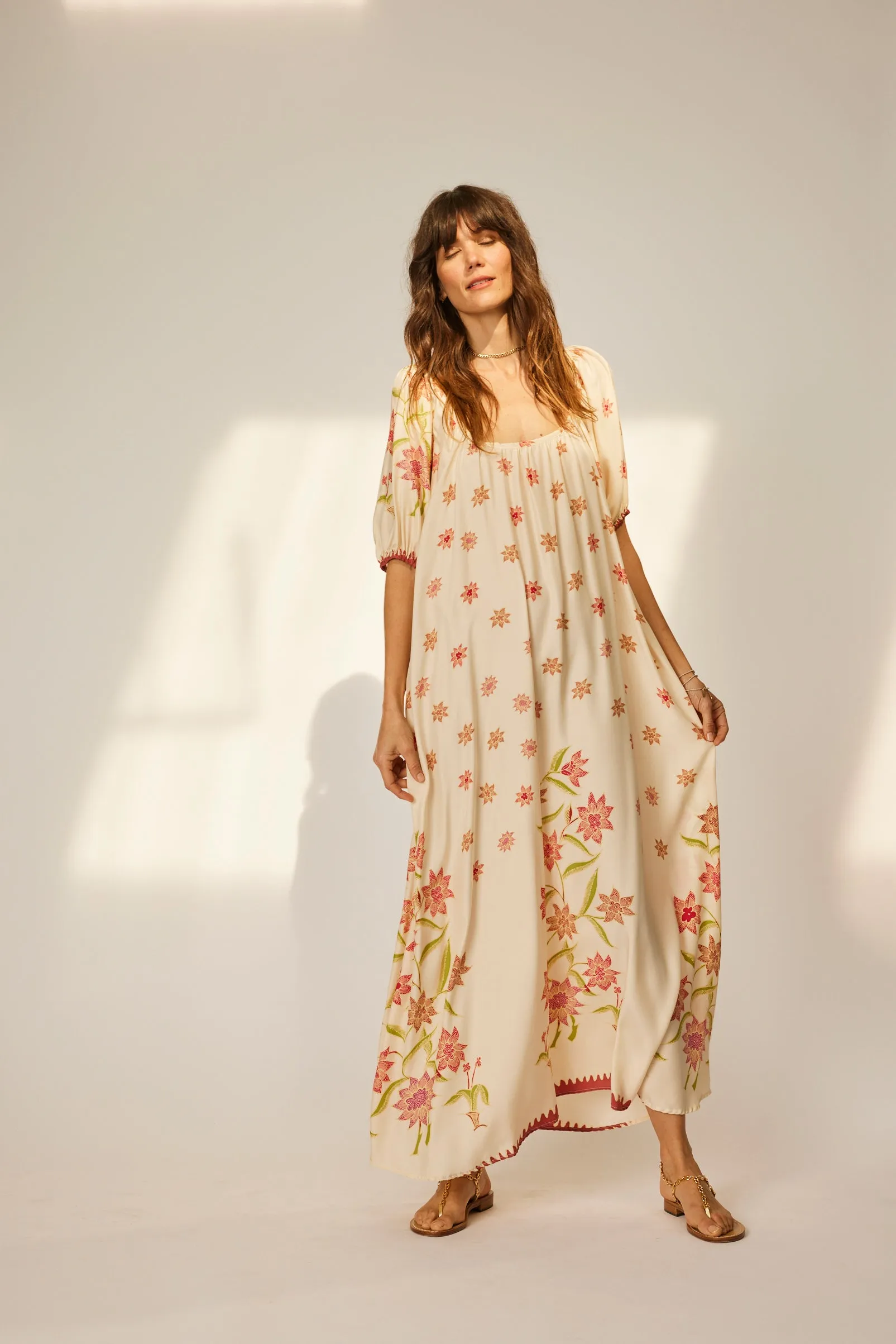 VIVI DRESS