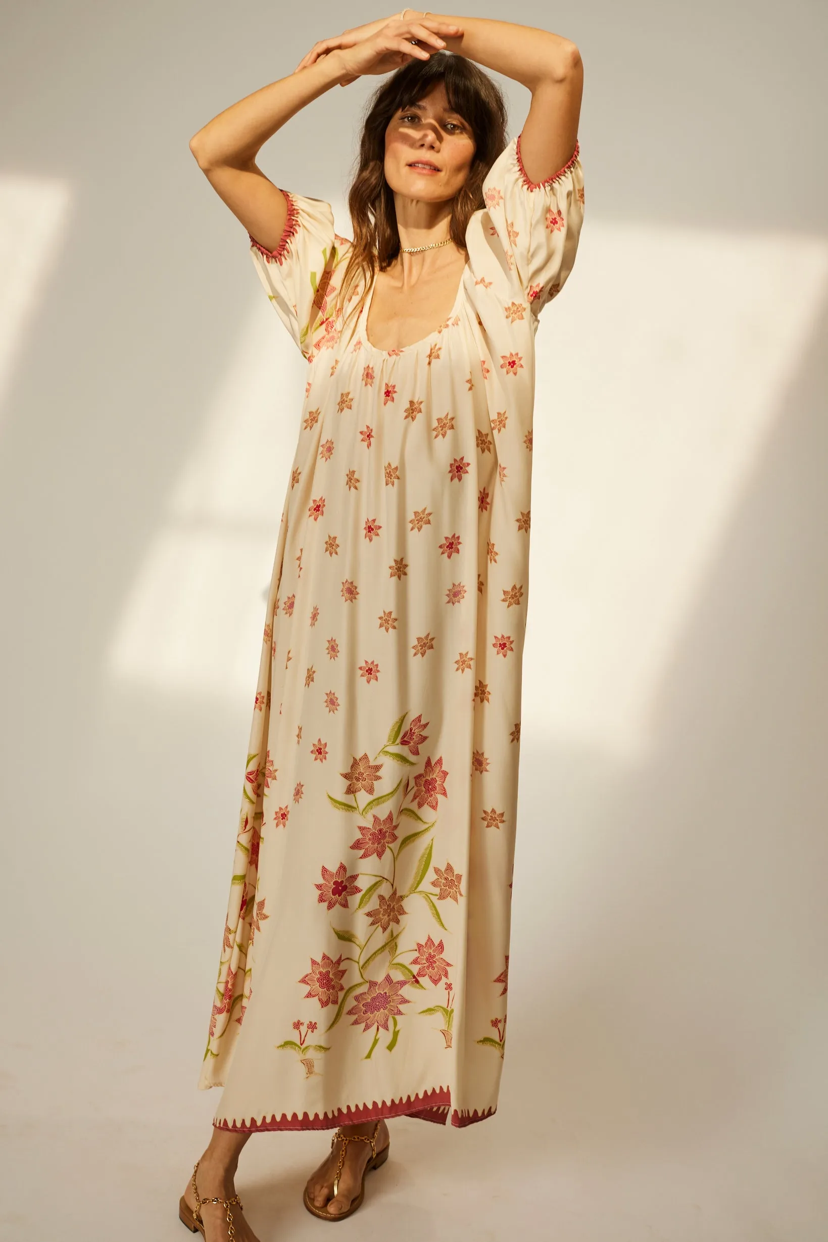 VIVI DRESS