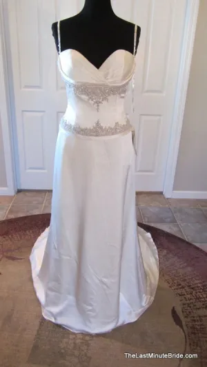 Winnie Couture 2185 "Farrah"